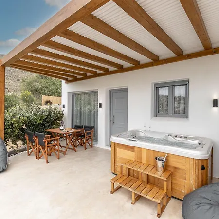 The Diamonds Of Naxos - Aggidia