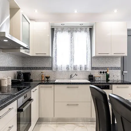 The Diamonds Of Naxos - Aggidia Apartment Agkidia